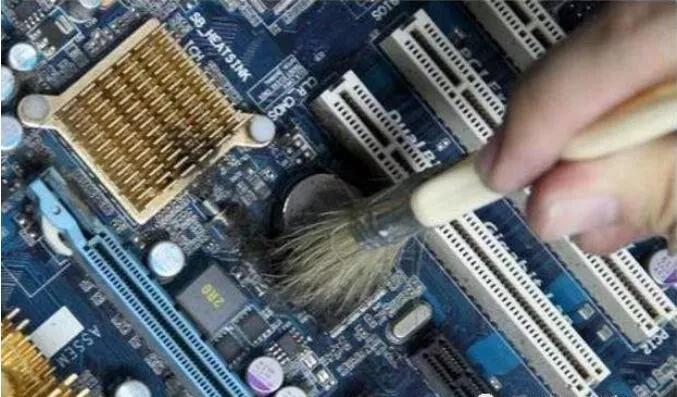 电脑高手联系方式全攻略:快速解决电脑问题,告别蓝屏卡顿烦恼