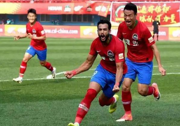 免费租号:零成本体验游戏高端账号的便捷与风险防范指南