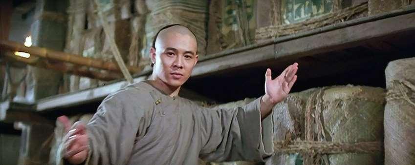 怎么联系黑客帮忙做事?合法途径与风险防范全解析