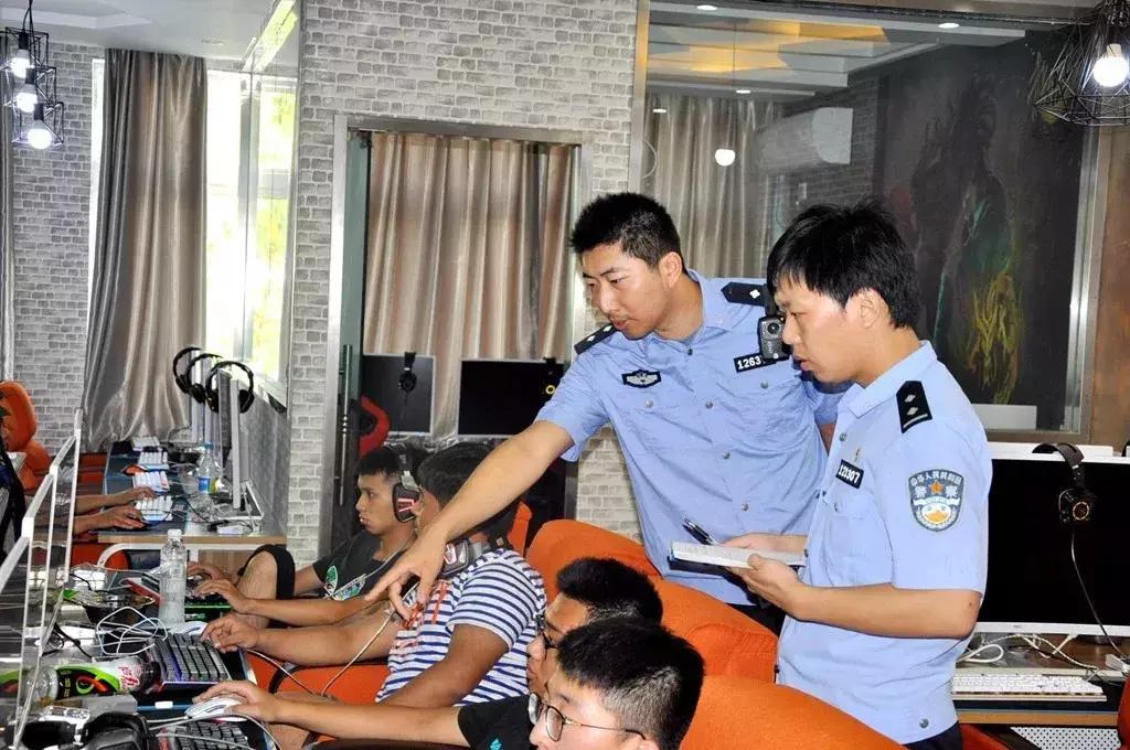 雇黑客盗QQ号风险揭秘:如何有效防护与快速恢复账号安全