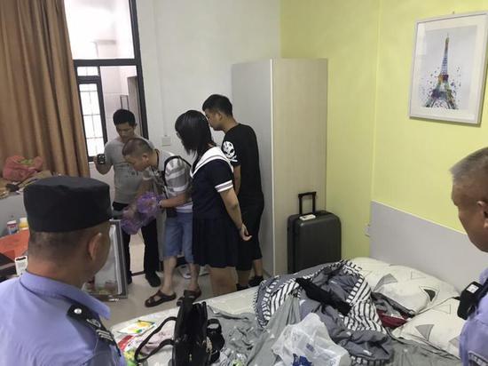 谁有免费帮忙的黑客qq号?警惕网络陷阱,安全解决你的问题