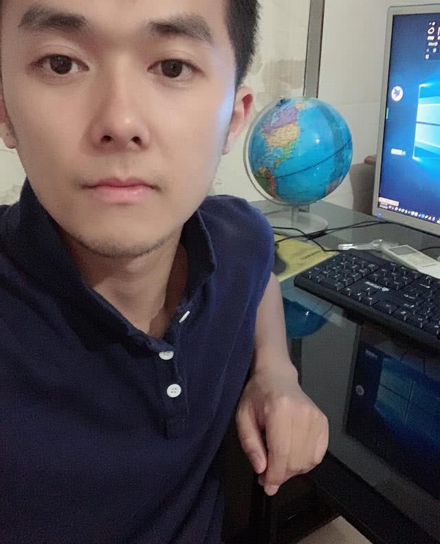 免费接单黑客在线服务:零成本解决网络安全问题,快速恢复密码与数据 第2张 免费接单黑客在线服务:零成本解决网络安全问题,快速恢复密码与数据 第2张