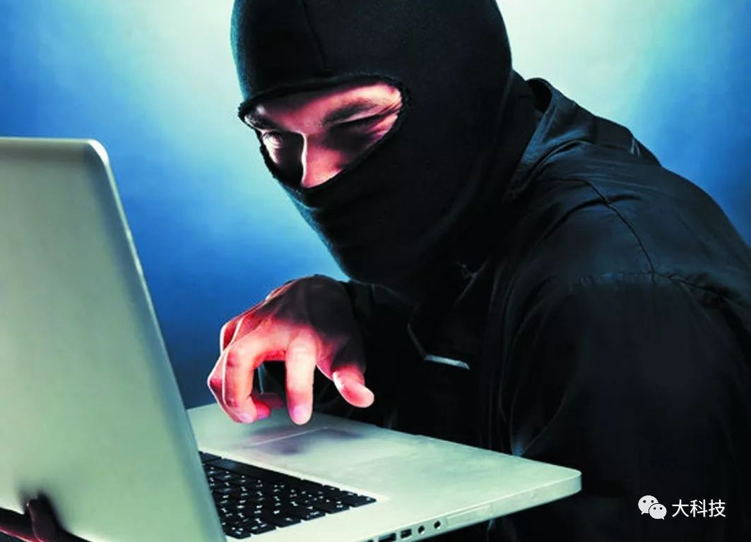 黑客一年可以挣多少钱啊?揭秘合法与非法黑客的真实收入差距