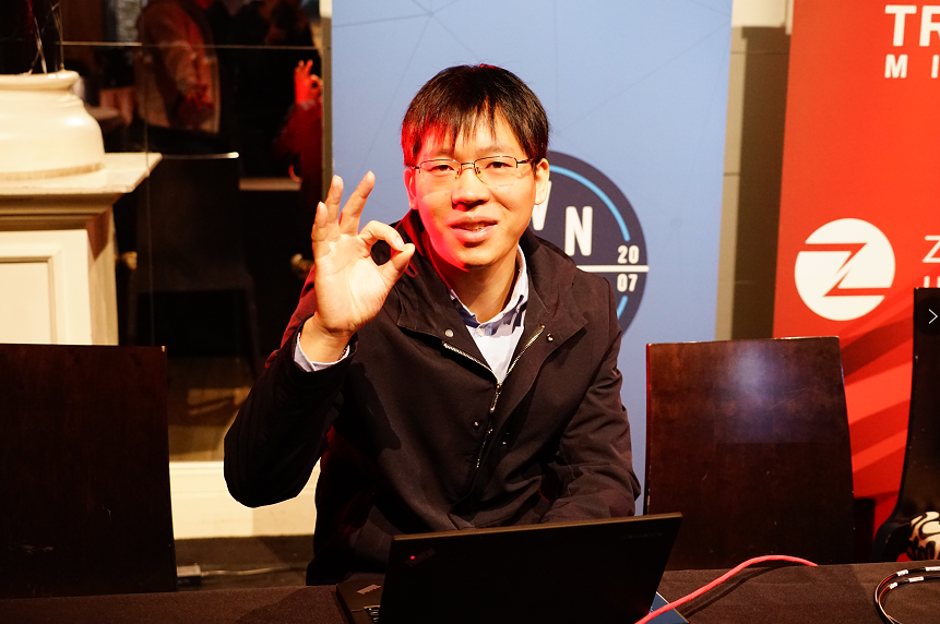 中国知名黑客袁仁广:从代码好奇到网络安全教父的成长之路 第1张 中国知名黑客袁仁广:从代码好奇到网络安全教父的成长之路 第1张