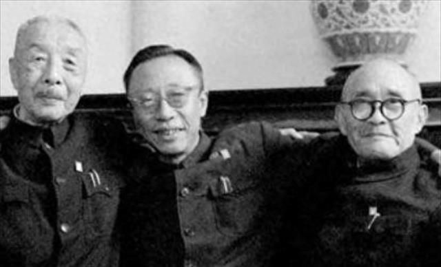 AI副业合集工具：轻松赚钱的智能助手，告别选择困难