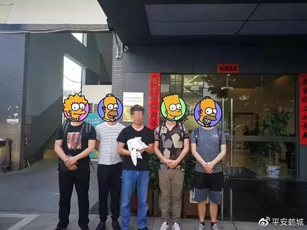 黑客的收入是多少?揭秘合法与非法渠道的惊人差距,助你避开风险选择高薪路径 第3张 黑客的收入是多少?揭秘合法与非法渠道的惊人差距,助你避开风险选择高薪路径 第3张