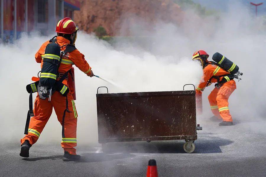 黑客技术接单怎么接的?揭秘安全可靠的接单渠道与完整流程