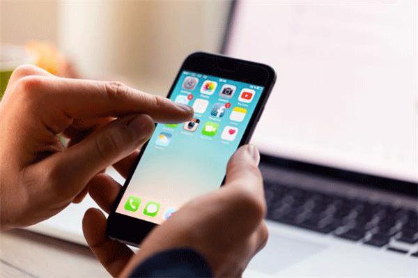 黑客软件群号揭秘:如何识别并防范网络陷阱,保护你的数字安全 第3张 黑客软件群号揭秘:如何识别并防范网络陷阱,保护你的数字安全 第3张