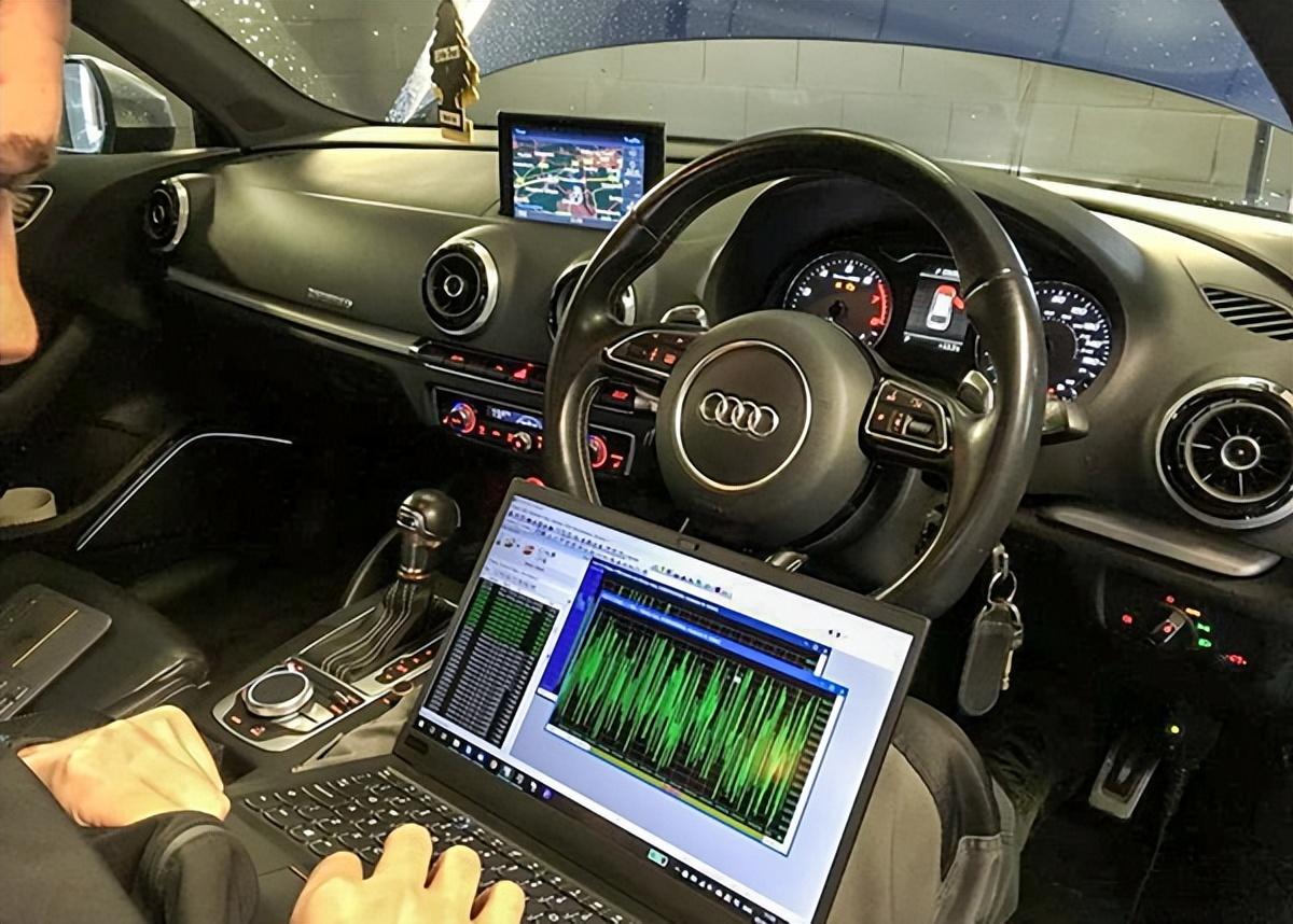 聊天记录黑客能查吗?揭秘黑客入侵手段与防护方法,保护你的隐私安全 第2张 聊天记录黑客能查吗?揭秘黑客入侵手段与防护方法,保护你的隐私安全 第2张