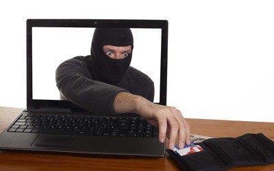 黑客追钱说过安检是真的吗？揭秘网络犯罪真相与个人账户安全防护  第1张